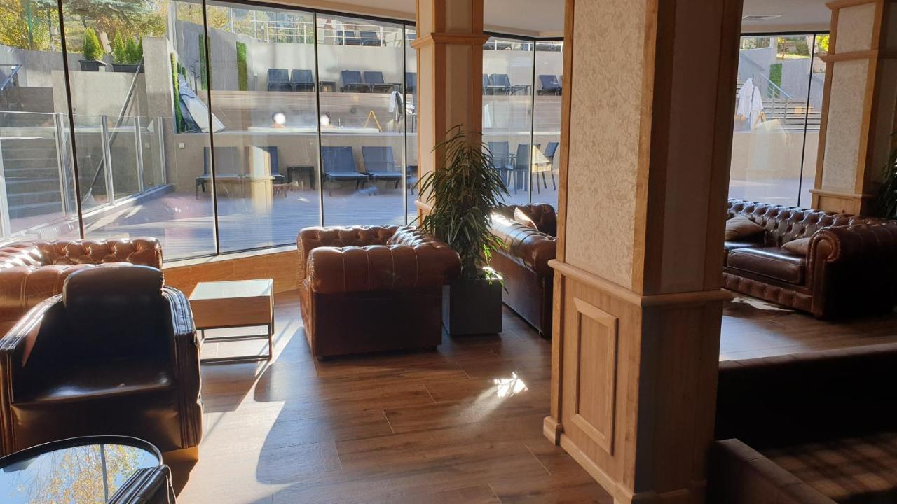 Free Spa В Св. Иван Рилски - Сладък Дом Сред Лукс Bansko Exterior photo