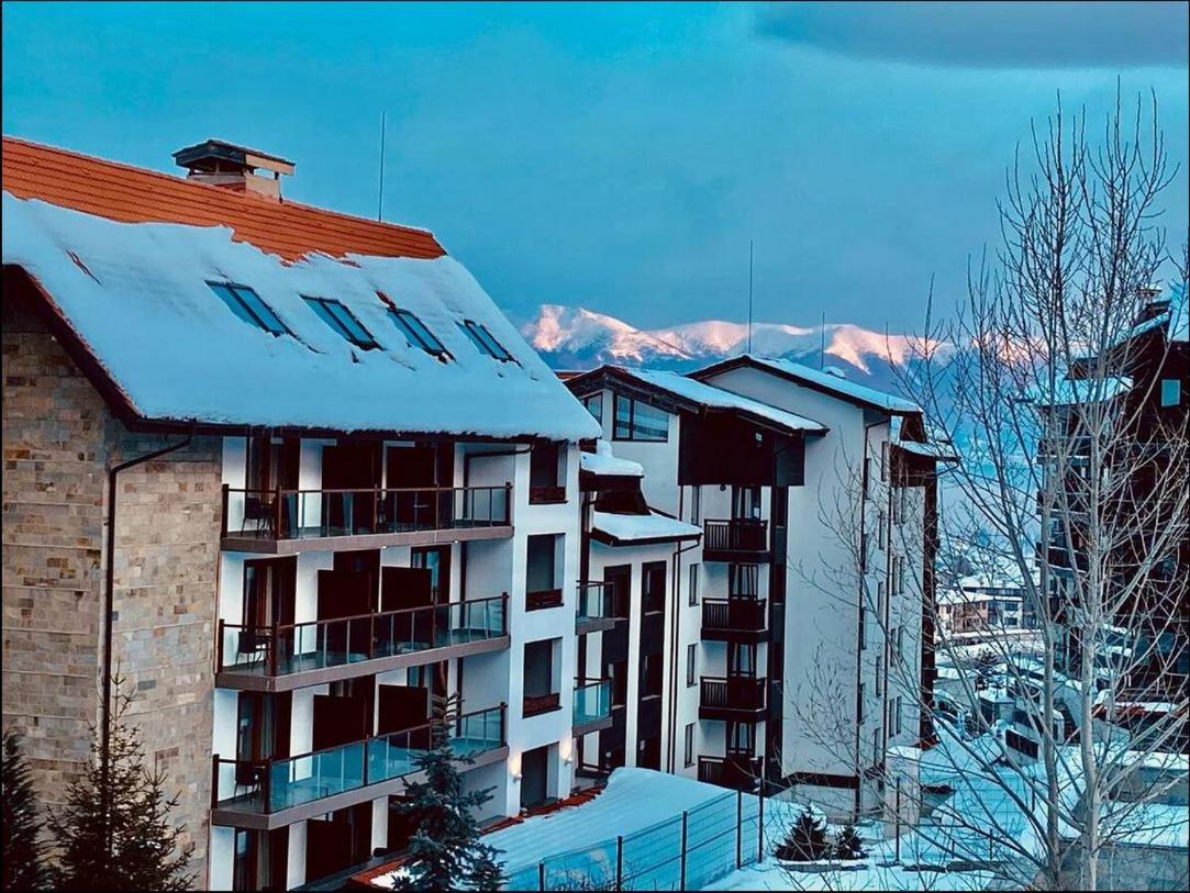 Free Spa В Св. Иван Рилски - Сладък Дом Сред Лукс Bansko Exterior photo