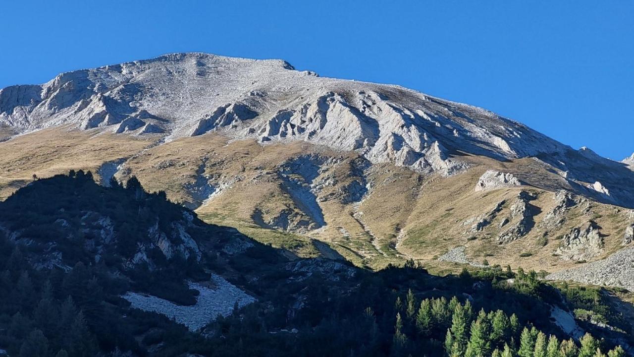 Free Spa В Св. Иван Рилски - Сладък Дом Сред Лукс Bansko Exterior photo