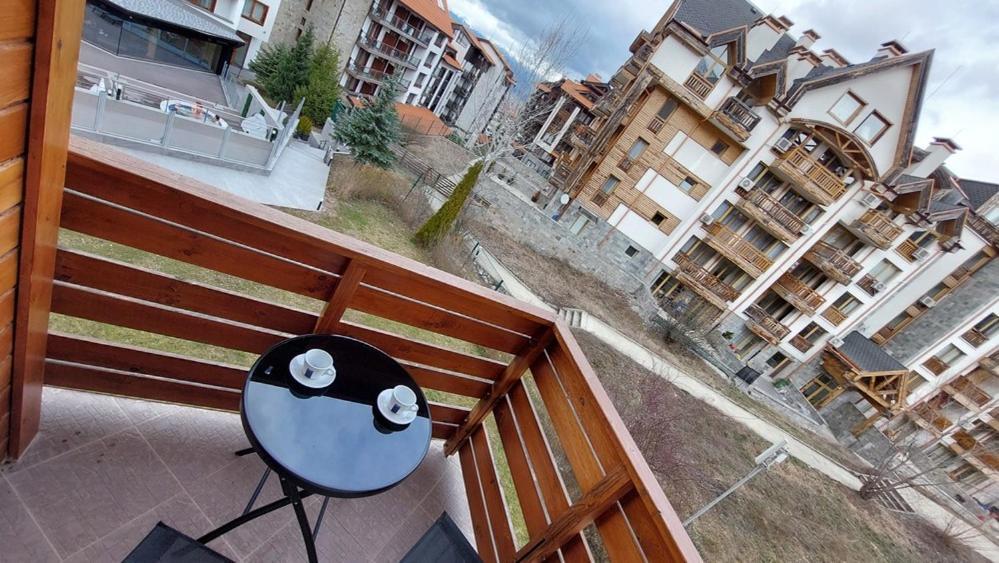 Free Spa В Св. Иван Рилски - Сладък Дом Сред Лукс Bansko Exterior photo